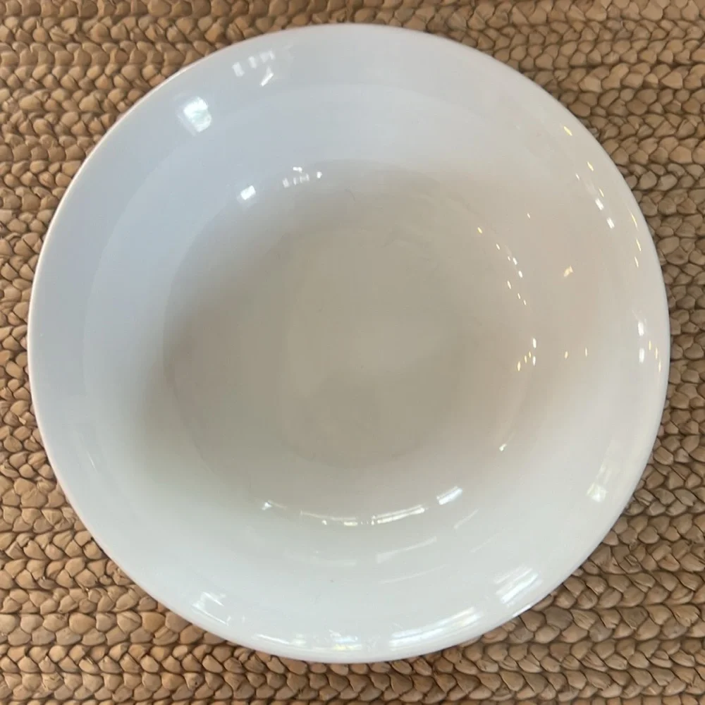 Sur La Table White Serving Bowl 9” x 3” Microwave/Dishwasher Safe